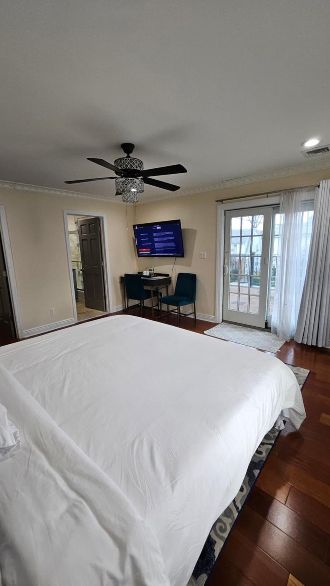 Luxury Hotel-Style Room In Queens, Nueva York Exterior foto